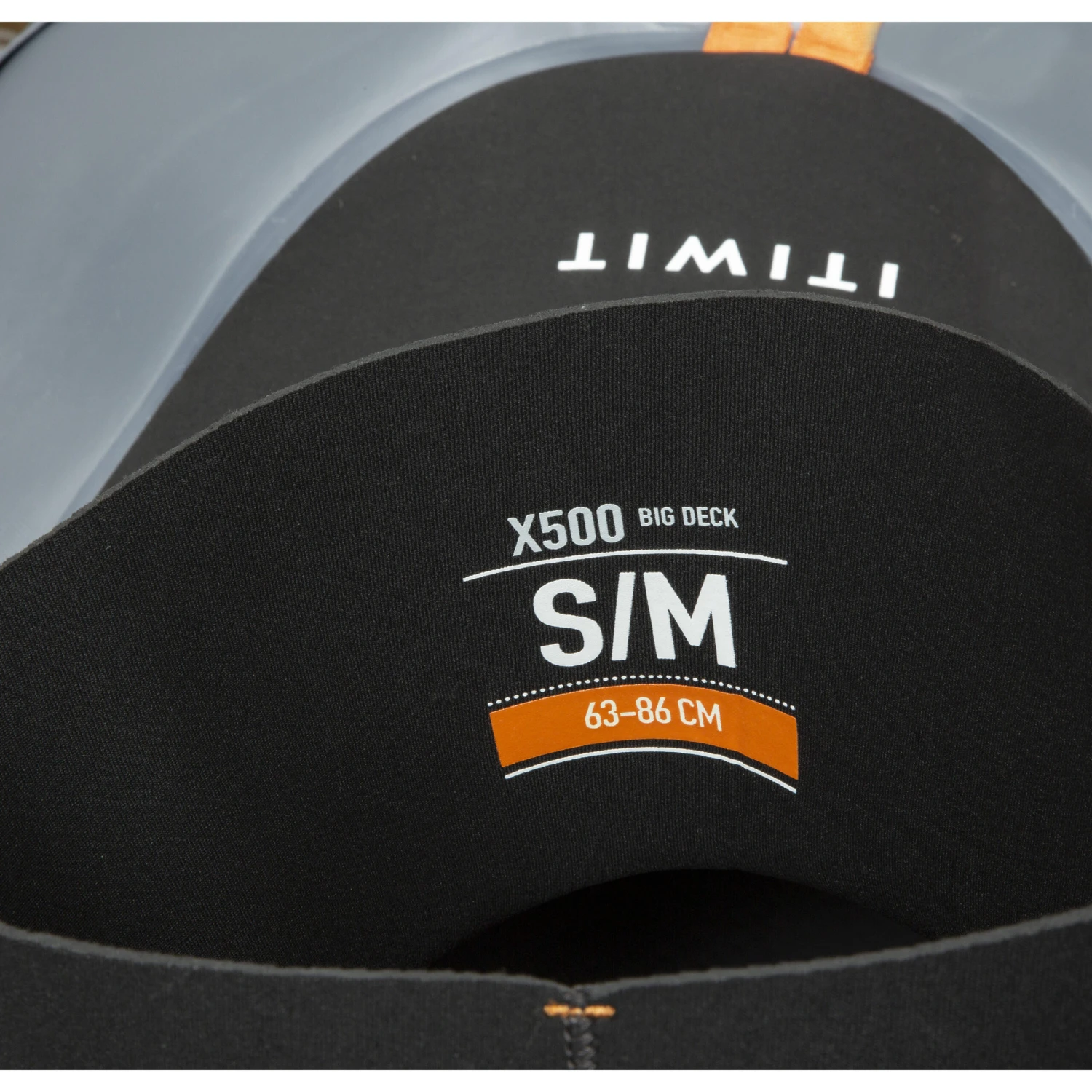 LARGE 6 LARGE - Image 4