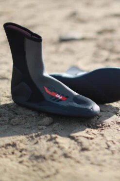 Adult Tech Boot 5mm -Water Sports Store k7b960e1d0577472a72dfbb5634aabbe1 1