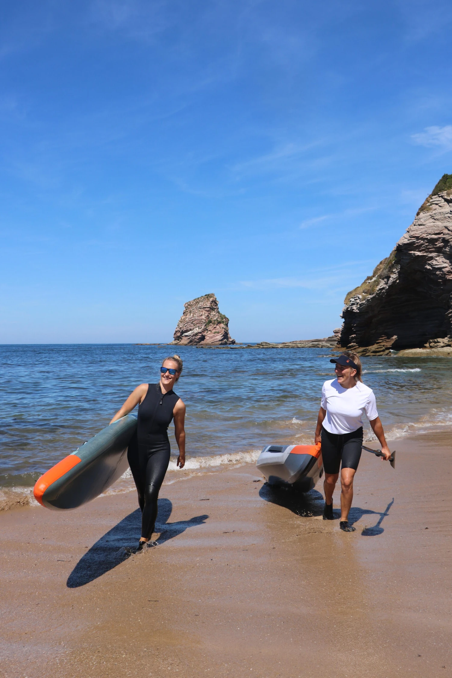 WOMEN'S CANOE KAYAK AND STAND 4 WOMEN'S CANOE KAYAK AND STAND - Image 2