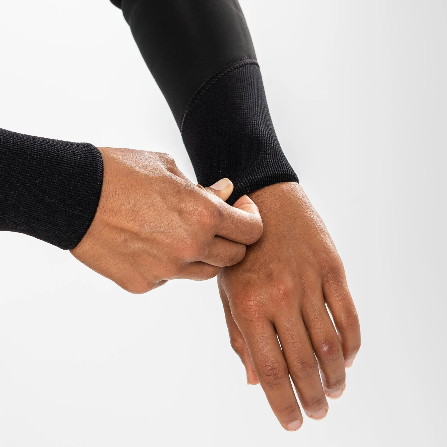 Women’s Surfing Neoprene Wetsuit 5/4mm With Integrated Hood And Chest Zip 12 Women’s Surfing Neoprene Wetsuit 5/4mm With Integrated Hood And Chest Zip - Image 10