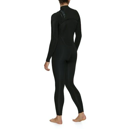 Xcel 4/3 Womens Comp Chest Zip Wetsuit Black 6 Xcel 4/3 Womens Comp Chest Zip Wetsuit Black - Image 4