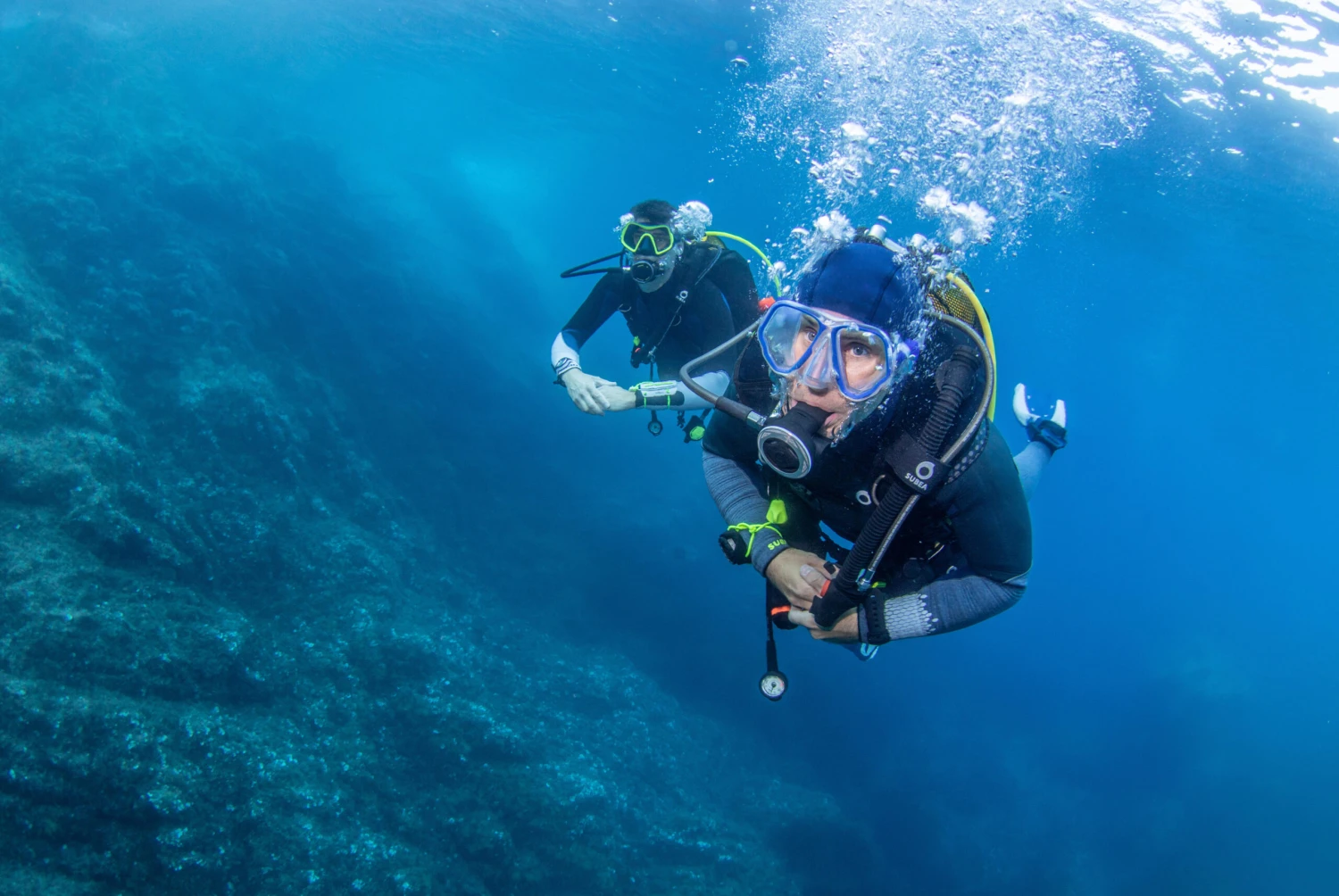 SCD 500 Scuba Diving Buoyancy Compensator 4 SCD 500 Scuba Diving Buoyancy Compensator - Image 2