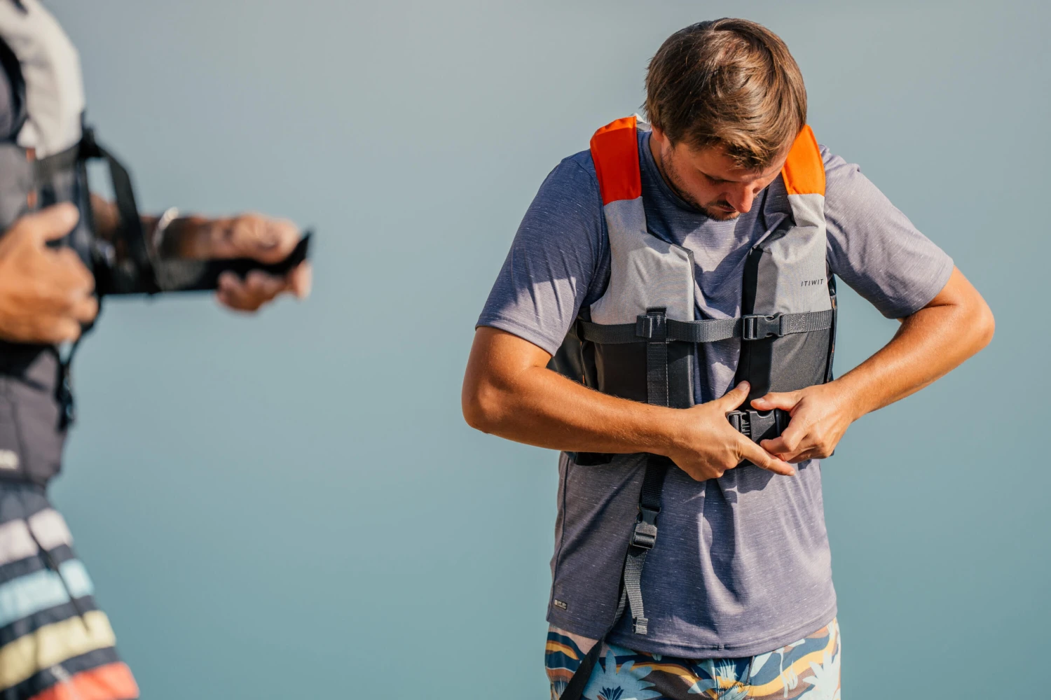 BUOYANCY AID LIFE VEST 50N+ Kayak Stand Up Paddle Dinghy 4 BUOYANCY AID LIFE VEST 50N+ Kayak Stand Up Paddle Dinghy - Image 2